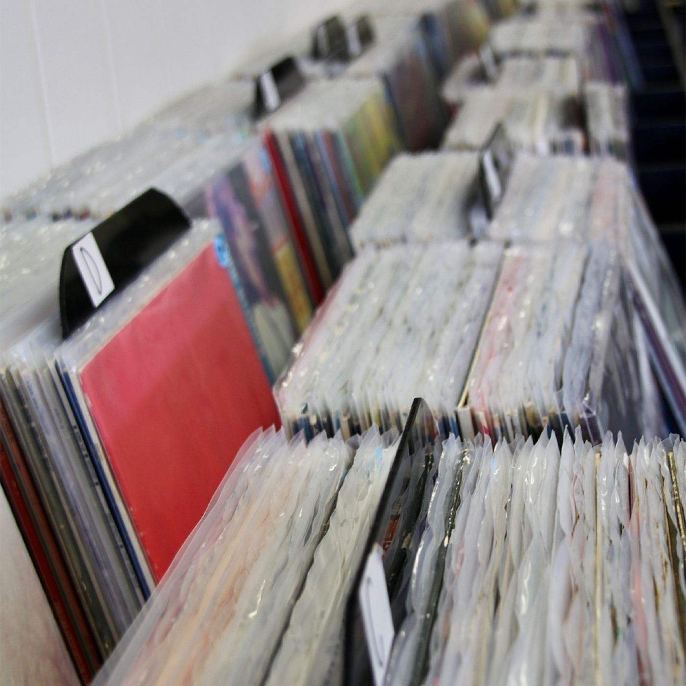 Bakken vol tweedehands vinyl